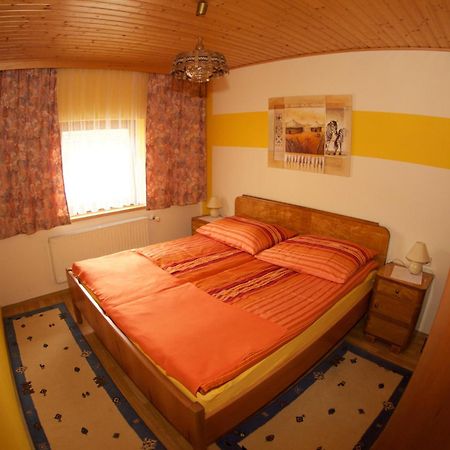 Haus Stoeffler Apartment Reisach Ngoại thất bức ảnh